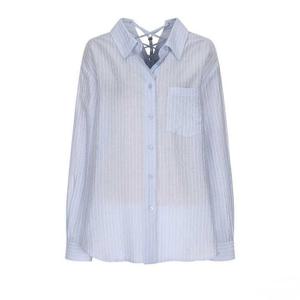 [올리브데올리브]뒷스트랩넥 시어 스트라이프 블라우스(OW6MB315-DG-EL)