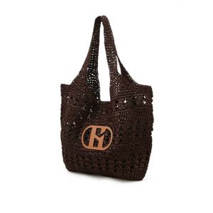 [헤지스ACC][백화점BEST] HIBA6E794W2_여성 브라운 로고패치 라피아 숄더백