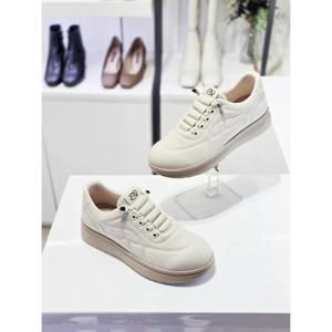 세레스 세이브존06 여성 쿠셔닝 통굽 몰드 논슬립 스니커즈 3.5cm ARB12J16