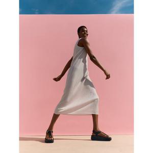 [FITFLOP][삼성물산공식] 여성 GENFF 맥스 버클 텀블드 레더 토포스트 샌들 - 올 블랙 (FT64K2S165)