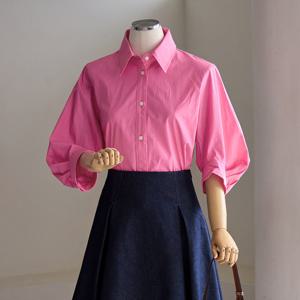 [커스텀에이블] 볼륨 소매 포인트 셔츠_T2604BL053B