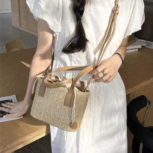 데일리가방 미니 버킷 크로스 토트백 라탄백 투웨이크로스백