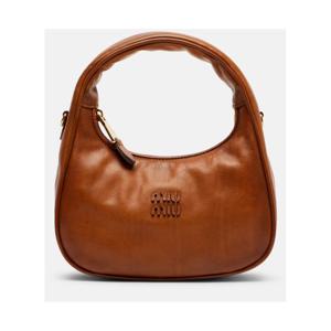 미우미우 Wander 레더 숄더 백 P01156799