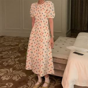 슈팅스타 / 플라워 슬림 퍼프소매 포켓포인트 원피스 2400152