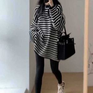 슈팅스타 / 스트라이프 넥 풀오버 롱기장 니트티 265136