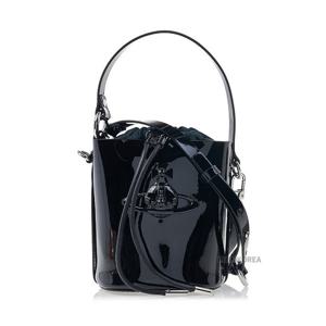 [비비안 웨스트우드] SS25 여성 피니시 데이지 숄더백 4C030007W L008I N404