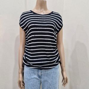 [더아이잗]더아이잗 스트라이프 큐빅 캡 슬리브 니트 IR6M1PO721