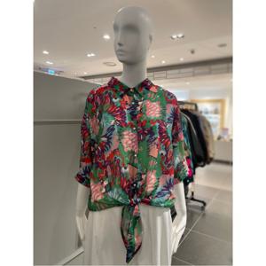 르니앤맥코이 프린트 반팔 셔츠블라우스 (MN09BL070HJY)