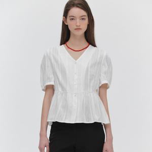 [마리끌레르] [정가69,000원] 레이스 퍼프 브이넥 블라우스(MAGBBL07MWH)