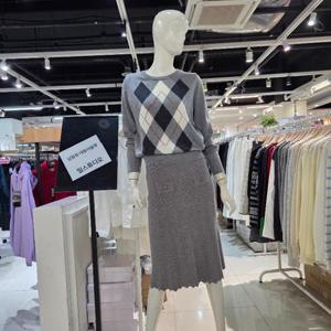 밀스튜디오 DP02 아가일무늬라운드니트 LS4KTS107