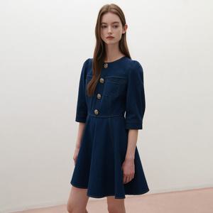 [SATIN] 데님 버튼 플레어 원피스 O262T601