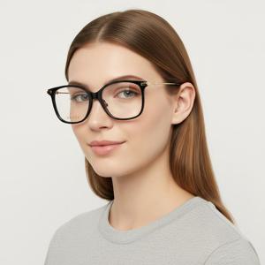 구찌  안경테 GG0512O 001_N 스퀘어 뿔테   안경