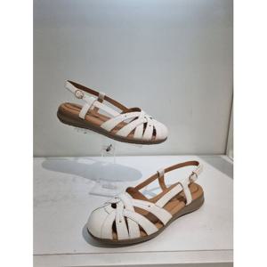 [에스콰이아]MARIO여성 경량 세미캐주얼 샌들 굽3센치 YAEMSD651