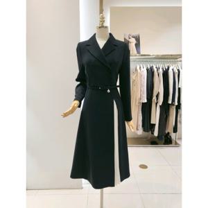 샤틴 샤틴 에스블랑 플리츠 배색 벨티드 원피스 (B244A602) B244A602