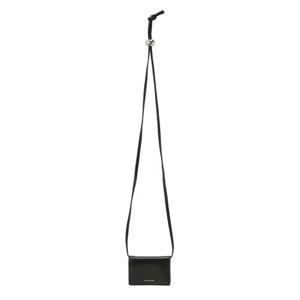 질스튜어트 질스튜어트 핸드백 (JAHO5F520BK)  블랙 가죽 길이조절 카드홀더 JAHO5F520 JAHO5F520BK