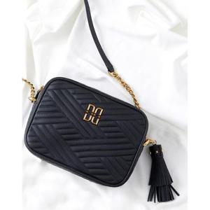 [닥스ACC][CARLISLE] 블랙 칼라일 엠보 체인 크로스백 DCBA2F361BK