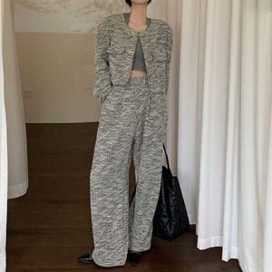 슈팅스타 / 스트라이프 디자인 자켓 와이드 팬츠 투피스 8878463