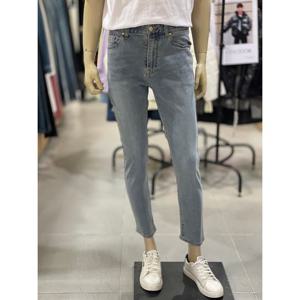 플랙진 커츠 남성 슬림 테이퍼드핏 연청 데님 청바지 PJTT5NKD085