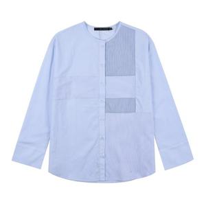 [카이아크만] 스트라이프 변형 블라우스 (KPASH638W0_SK)