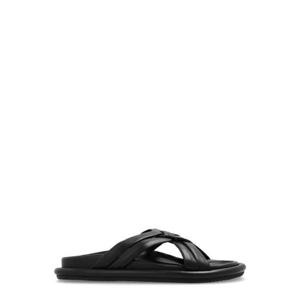 Moncler 로고 엠보싱 샌들 4L00130M4041 999 TP936138304