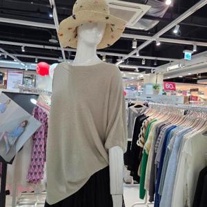 밀스튜디오 DP02 가오리핏 릉 니트티 LR8KTS101