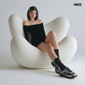 나이키 우먼스 에어맥스 모토 2K 남자 여성 런닝화 운동화 HQ2056-007