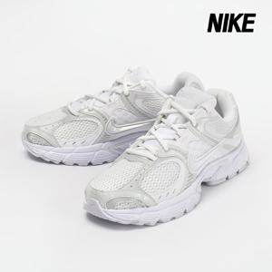 나이키 운동화 V5 RNR 남성 런닝화 화이트 메탈릭 실버 HJ5228-101