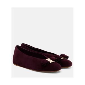 페라가모 Vanna 스웨이드 발레리나 플랫 P01090776