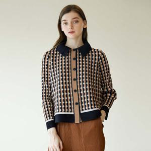 [요이츠](택가 213000원)[요이츠] 반원 프린트 카라 플리츠 자켓 베이지_YJ08WNPJK05