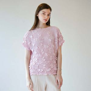 [요이츠](택가 198000원)[요이츠] 입체 주름 플리츠 반팔 블라우스 핑크_YK05WRPBL05