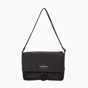 [캘빈클라인][공식] 남성 볼드 로고 나일론 플랩 메신저 4D3321G UB1