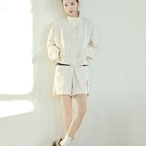 [지오다노] 여자 봄 여름 나일론 윈드브레이커 카고 숏팬츠 651240