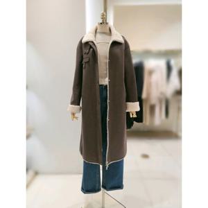 샤틴 양모 롱 무스탕 코트 (S244H752) S24H7520A