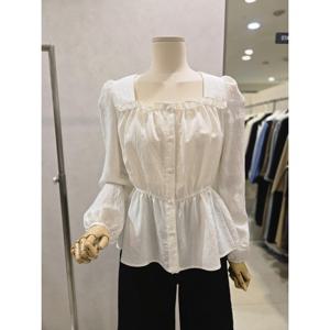 에이비에프지 ab.f.z  스모크 스퀘어넥 프릴 블라우스 AEA2HB03 AEA2HB03