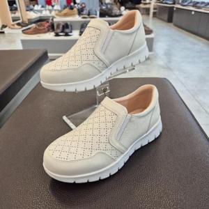 엘칸토 HC11 소가죽 여성 슬립온 O5H4U61J310