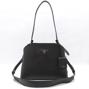 (명품) 프라다 1BA251 블랙 사피아노 금장 마티네