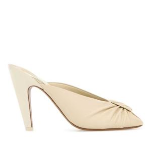 끌로에 수지 노트 프론트 뮬 CH26U18BXA 22O