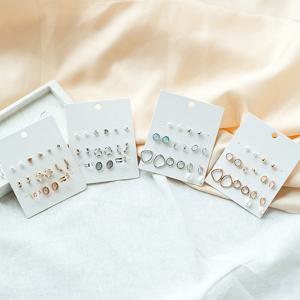 [폭스타일] [16개 1세트] 미니 모아 귀걸이