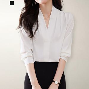 [퀸이즈] [~88까지]론느 노카라 브이넥 긴팔 블라우스