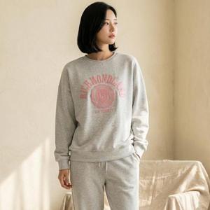 [유니제이] 모엔 엠보 맨투맨