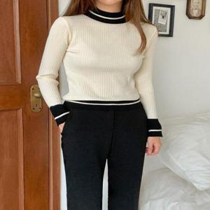 [다잇템]여성 롱슬리브 내의 모크넥 슬림핏 니트