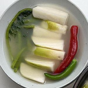 국산무 로 담근 겨울 동치미 2.5kg 무동치미 무우 동치미 김치 주문 겨울