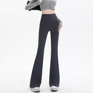 홈트운동복 여성 차콜색 부츠컷 나팔 레깅스 슬림핏 봄 가을