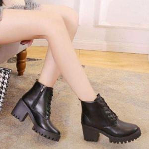 [에이치에스라이프]부츠 털부츠 패딩부츠 워커 모던 페미닌 무광 레더 통굽 여성 키높이