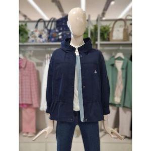 갤러리아_크로커다일레이디 자수 포인트 허리스트링 점퍼 CLDFJP103