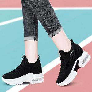 여성 6.5cm 가벼운 삭스 키높이운동화 니트 스니커즈