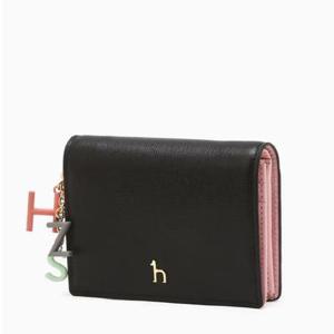 갤러리아_[헤지스ACC] HIWA6E617BK 블랙 퍼피장식 소가죽 반지갑