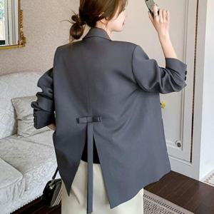 [패션시그널] 백리본 슬릿 포인트자켓 FS2302357