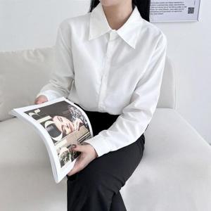 [라일리의류] Rly 여성 봄 빅카라 화이트 셔츠 남방 깔끔한 출근룩