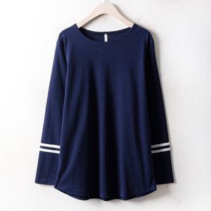 여성의류 소매 배색 긴팔 티 MN1385M012 빅사이즈